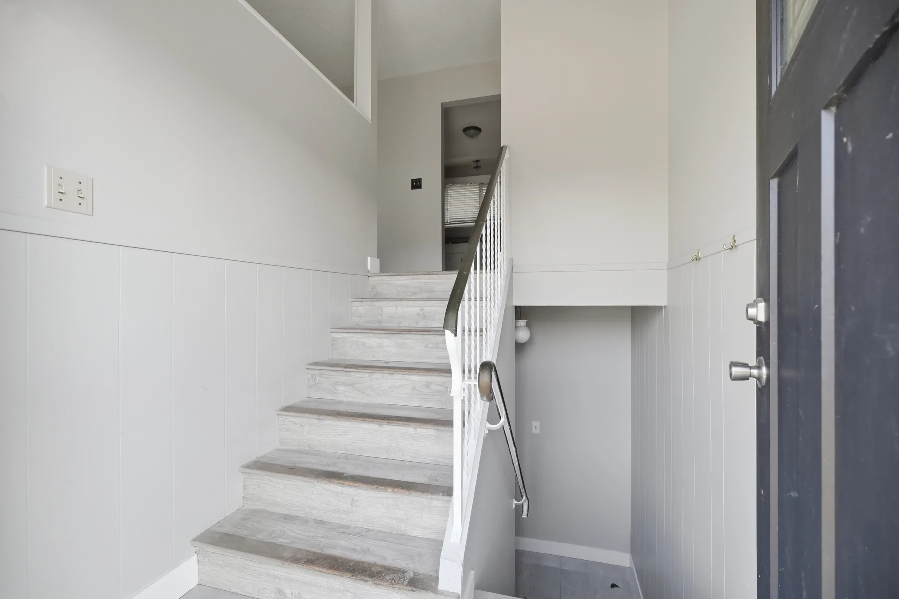Austin Avenue, Abbotsford, frame 15