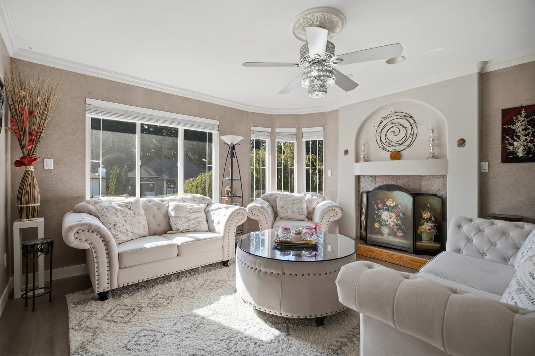 Miller Crescent, Mission, frame 5