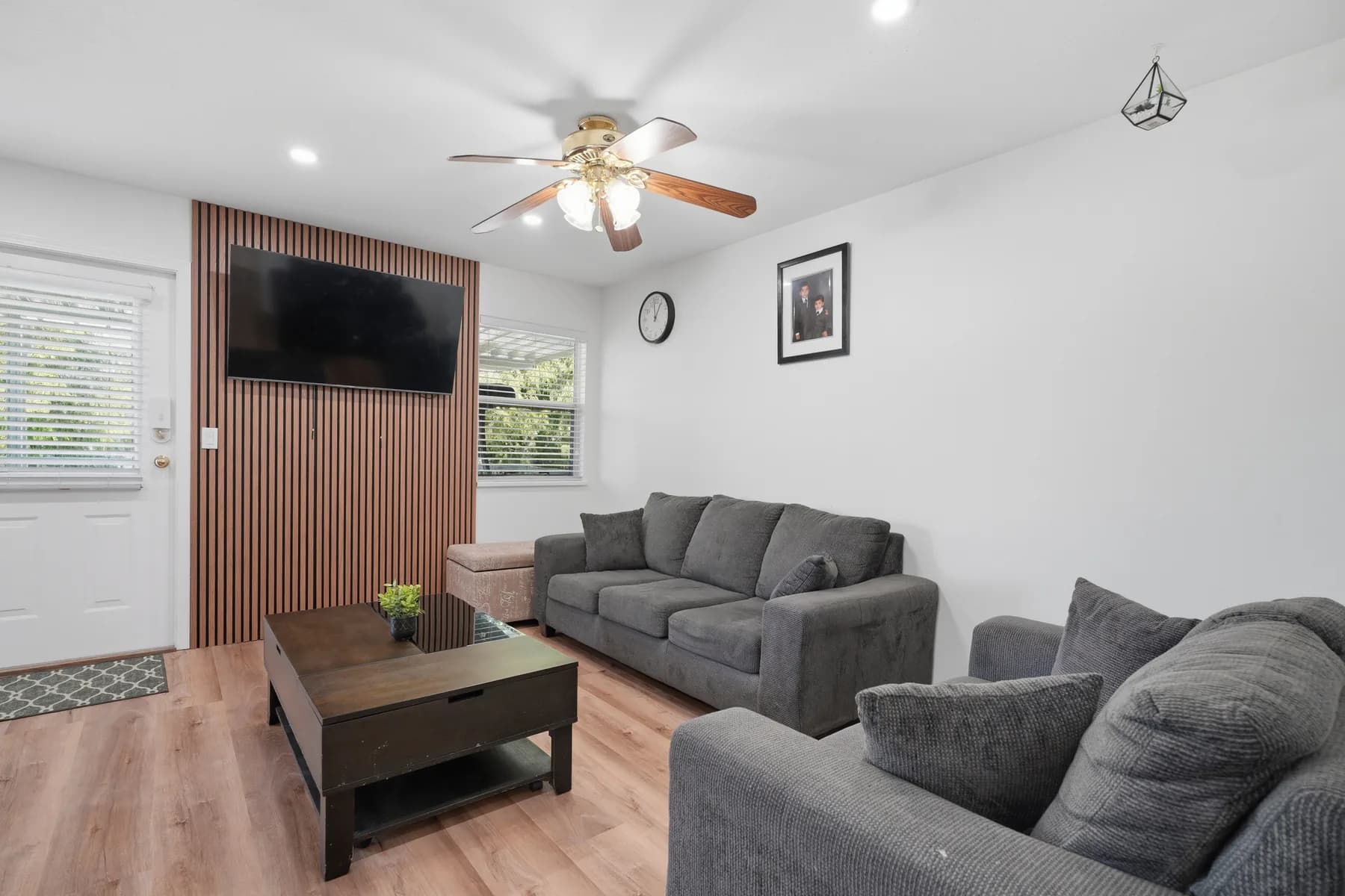 Upper Maclure Road, Abbotsford, frame 8