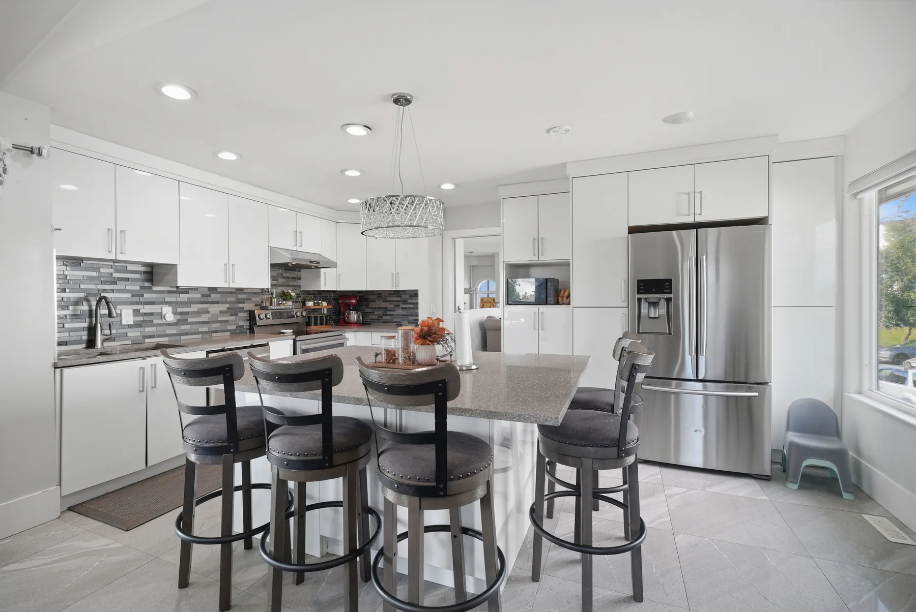 Wagner Drive, Abbotsford, frame 2