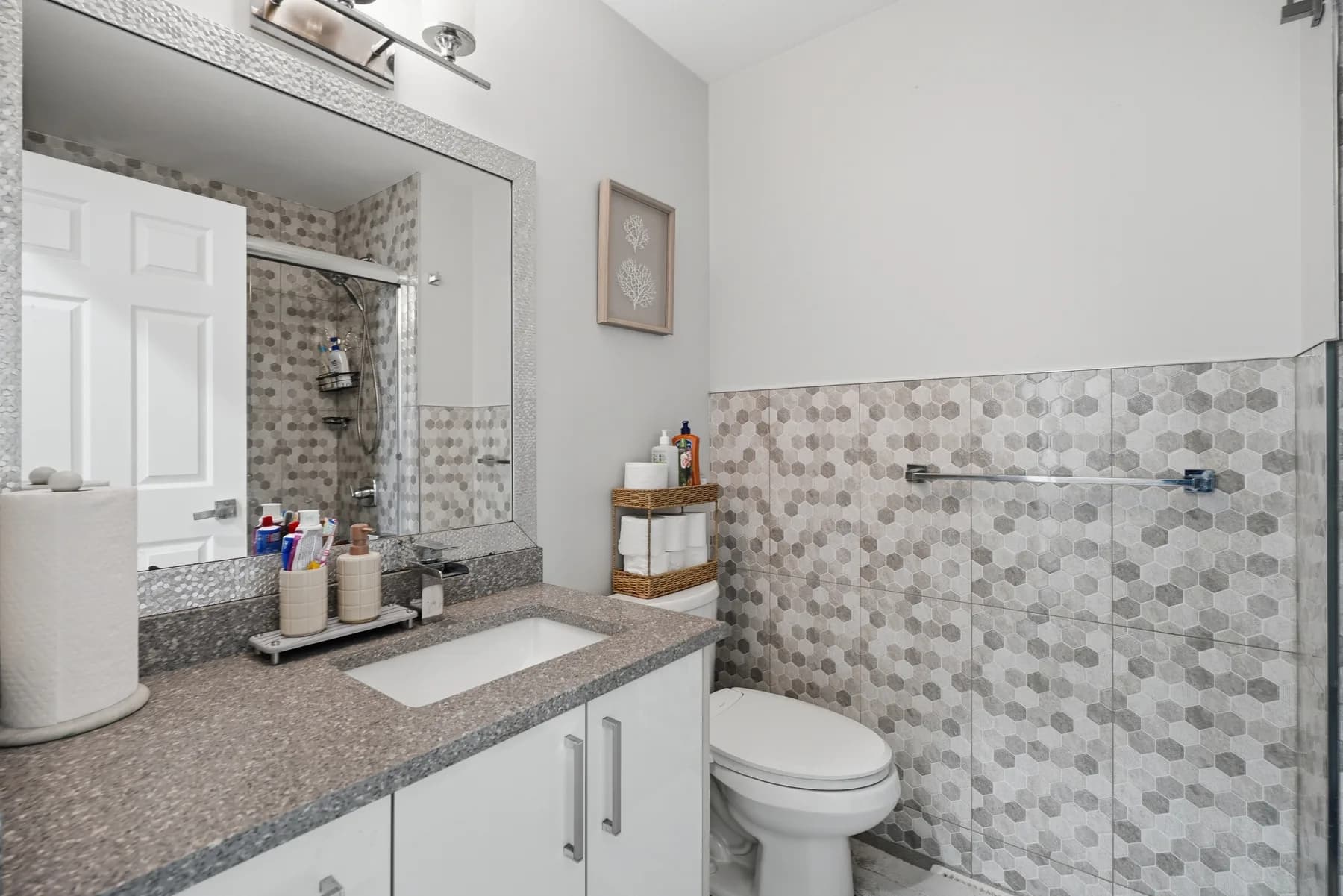Wagner Drive, Abbotsford, frame 10